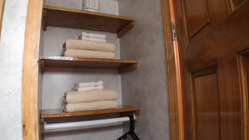 Motel 72 Grayling Bagian luar foto